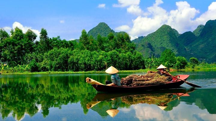 Hotspot Matrix: Biến Mua váy hoa mà không biết 4 thành cơ hội marketing đột phá