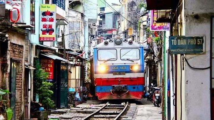 Từ Khuyết Tật Đến Triệu View: Câu Chuyện Cảm Hứng Của Tuấn Anh