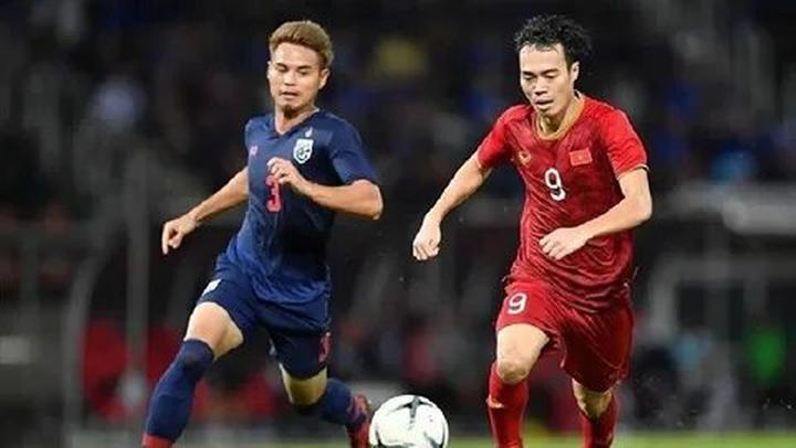 Nội dung: Trong một bóng mát trong mùa hè nóng bỏng, một cột mốc trong lịch sử nhạc